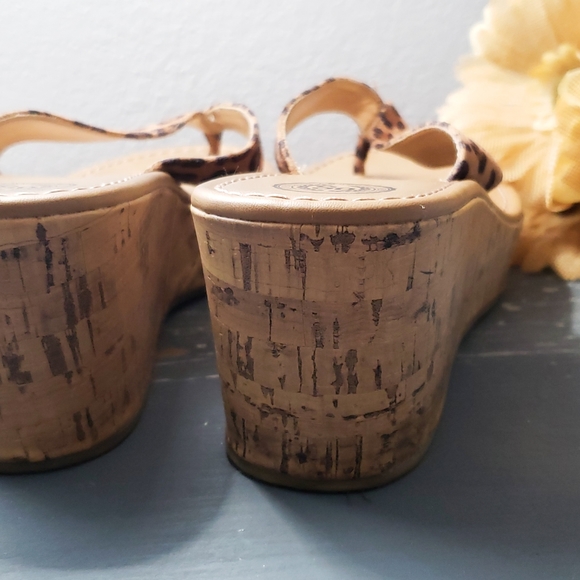 Wedges - Picture 3 of 5